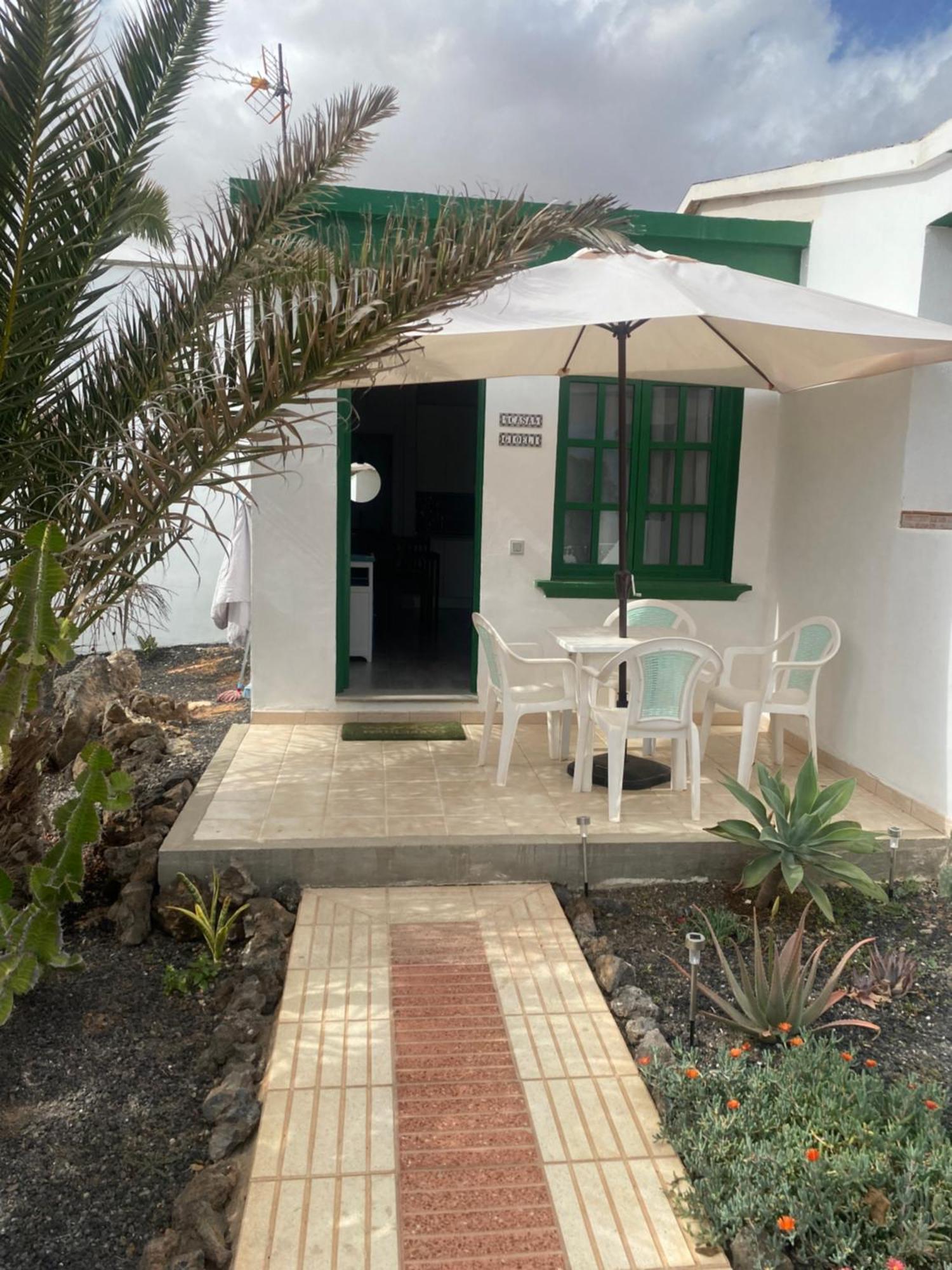 Casa Gioeli Cocosol Villa Costa De Antigua Exteriör bild